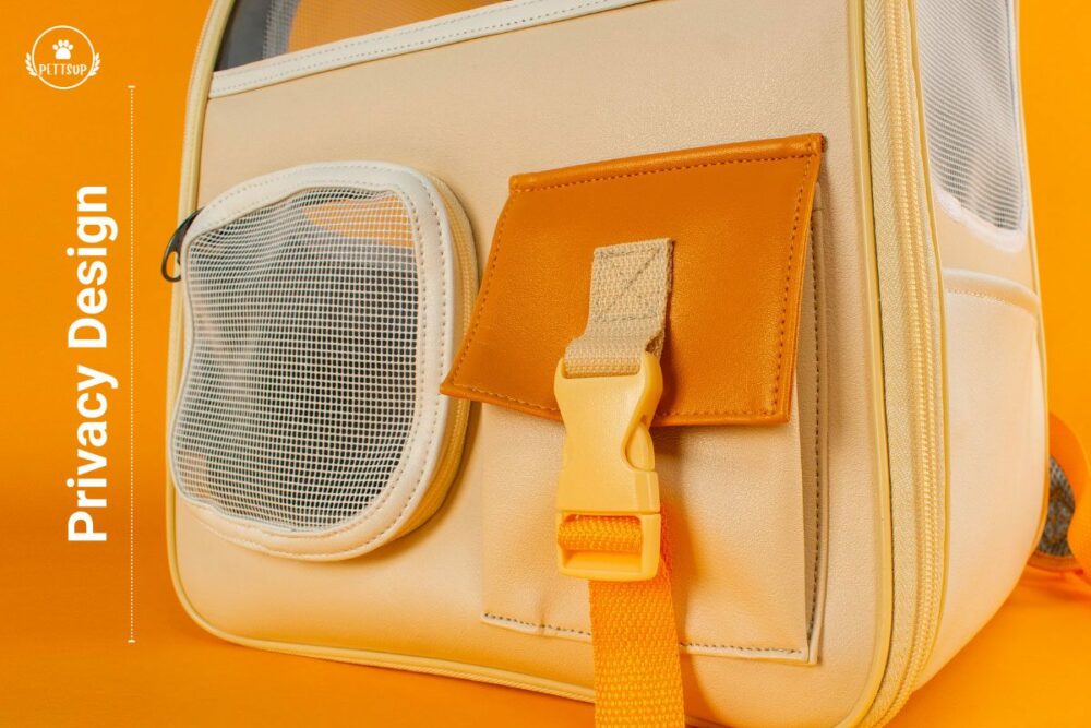 pet carrier with privacy design for anxiety